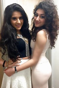 paki tramp with absorbs butt